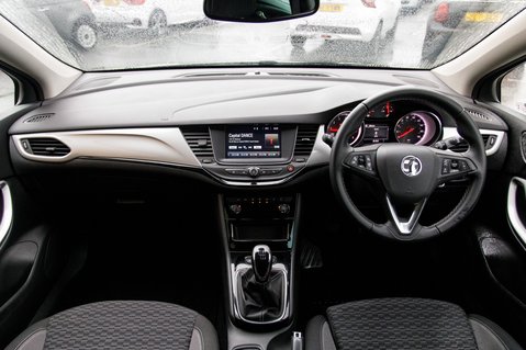 Vauxhall Astra SRI VX LINE NAV 3