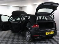 Volkswagen Golf S TDI 21