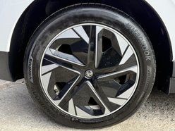 MG MG4 64kWh SE Long Range Hatchback 5dr Electric Auto (203 ps) 15