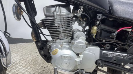 Hartford HD 125 2005 CLASSIC CRUISER BIKE 2 FORMER OWNERS ONLY 9K 125CC 24