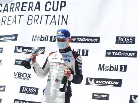 Double Podium For Octane Finance-Backed Harry King at Snetterton