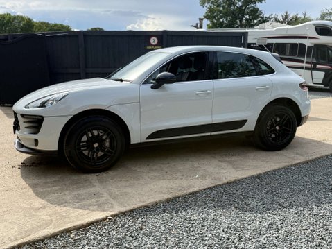 Porsche Macan 3.0 Macan S D Semi-Auto 4WD 5dr 18