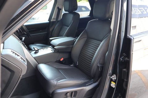 Land Rover Discovery SE MHEV REAR SEATS FITTED STYLED BY SEEKER UK  14