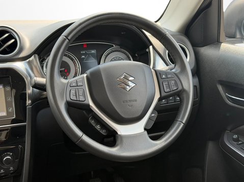 Suzuki Vitara 1.4 Boosterjet 48V Hybrid SZ5 5dr 19
