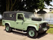 Land Rover Defender 110 2.5 Diesel 48