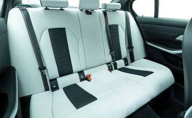 BMW M3 Competition 12