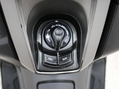 Yamaha Nmax 125 GPD125-A ABS 9