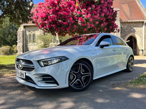 Mercedes-Benz A Class AMG A 35 4MATIC PREMIUM 16
