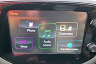 Toyota Aygo 1.0 VVT-I X-PLAY FULL SERVICE HISTORY! 9 SERVICES! BLUETOOTH! 19