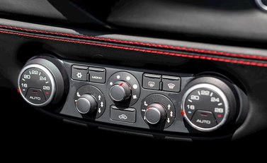 Ferrari 488 Spider 20