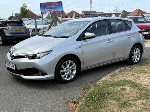 Toyota Auris VVT-I BUSINESS EDITION TSS 8