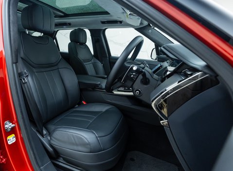 Land Rover Range Rover Sport P550e AUTOBIOGRAPHY 14