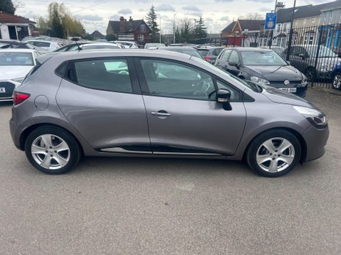 Renault Clio 1.2 16V Dynamique MediaNav Euro 5 5dr 7