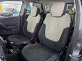 Renault Captur 1.5 dCi ENERGY Iconic EDC Euro 6 (s/s) 5dr 29