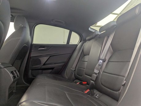 Jaguar XE 2.0 XE R-Sport i Auto 4dr 42