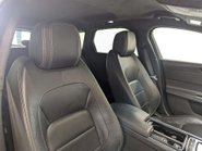 Jaguar XF 2.0 XF R-Sport D AWD Auto 4WD 5dr 34