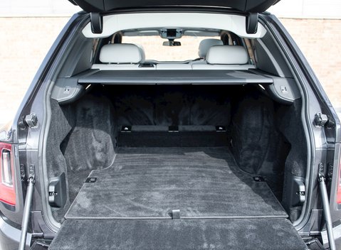 Rolls-Royce Cullinan 36