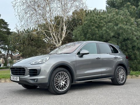 Porsche Cayenne 3.0 TD V6 TiptronicS 4WD Euro 6 (s/s) 5dr 15