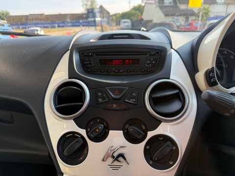 Ford Ka 1.2 Zetec Euro 5 (s/s) 3dr 13