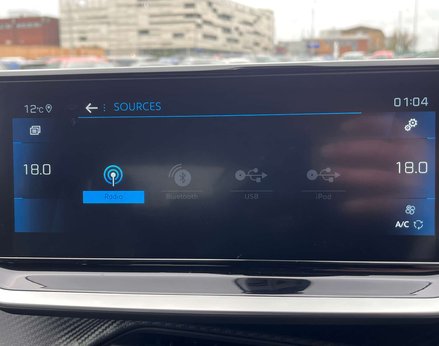 Peugeot 208 1.2 208 Allure Premium+ PureTech SS 5dr 31