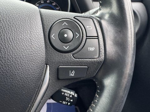 Toyota Auris 1.8 VVT-h Business Edition Touring Sports CVT Euro 6 (s/s) 5dr (Safety Sens 30