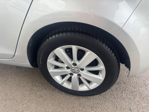 Volkswagen Golf 2.0 TDI Match DSG Euro 5 5dr 16