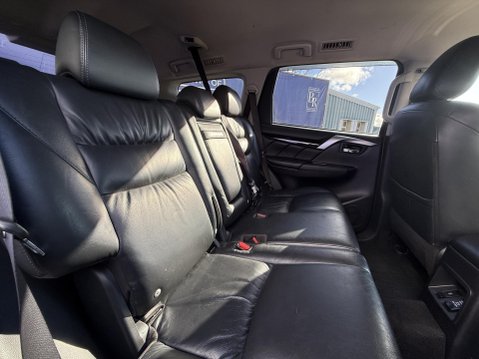 Mitsubishi Shogun Sport 2.4D 4 SUV 5dr Diesel Auto 4WD Euro 6 (181 ps) 27
