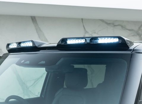 Land Rover Defender 90 V8 P525 34