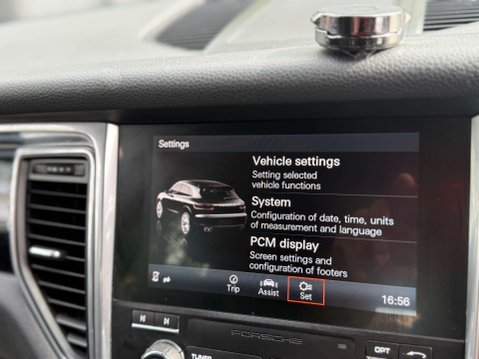 Porsche Macan 3.0 Macan S D Semi-Auto 4WD 5dr 67