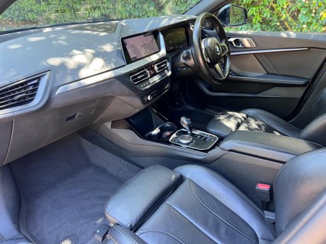 BMW 1 Series 1.5 118i M Sport (LCP) DCT Euro 6 (s/s) 5dr 74