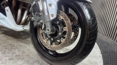 Suzuki GSR750 2011 ONLY 24K SPORTS EXHAUST LONG MOT NAKED BIKE 30