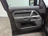 Land Rover Defender 2.0 Defender X-Dynamic HSE PHEV Auto 4WD 5dr 58