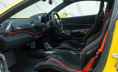 Ferrari 488 Pista 13