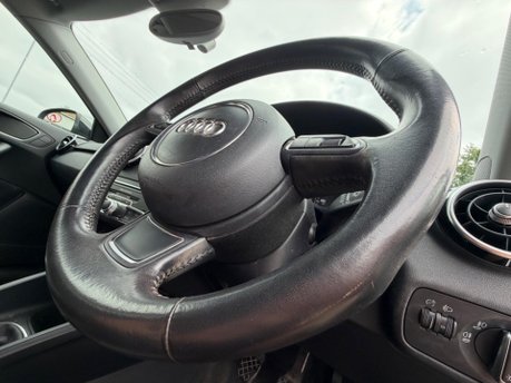 Audi A1 SPORTBACK TFSI SPORT 17