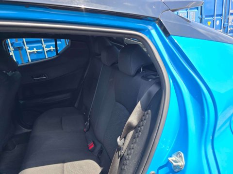 2018 Toyota C-HR thumbnail 8