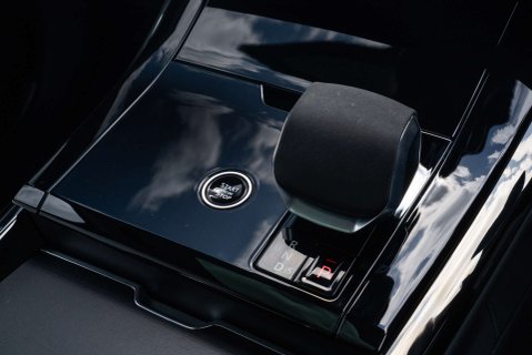 Land Rover Range Rover Sport P550e Autobiography 16