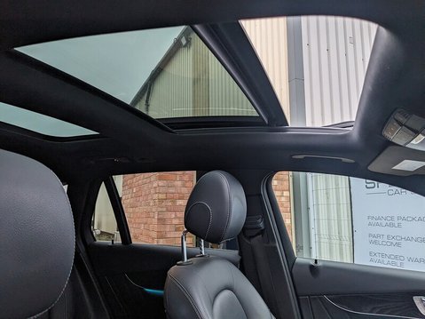 Mercedes-Benz GLC GLC 250 4MATIC AMG LINE PREMIUM 27