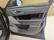 Land Rover Range Rover Velar 3.0 Range Rover Velar R-Dynamic HSE D300 Auto 4WD 5dr 29