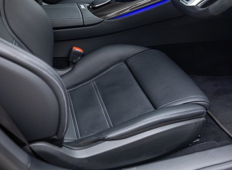 Mercedes-Benz Amg GT 63 PREMIUM + 14