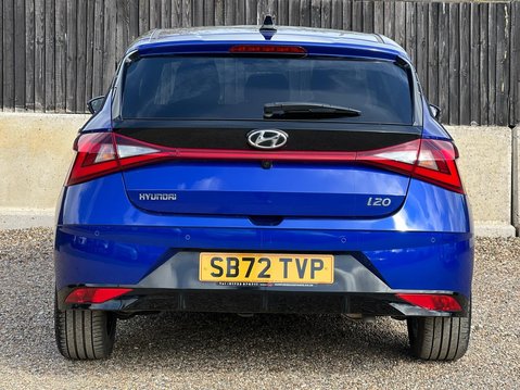 Hyundai i20 T-GDI PREMIUM MHEV 9