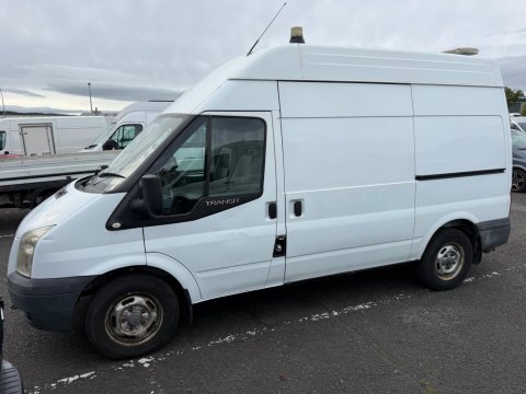 Ford Transit 2.4 TDCi 350 Duratorq RWD L2 H3 3dr 1
