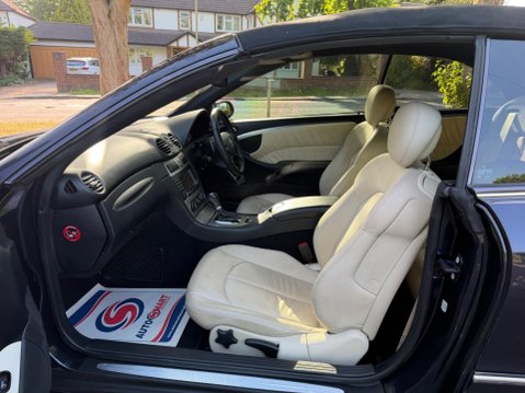 Mercedes-Benz CLK 3.0 CLK280 Sport Cabriolet 7G-Tronic 2dr 82