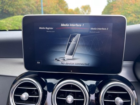 Mercedes-Benz C Class 2.1 C250d AMG Line (Premium Plus) Cabriolet G-Tronic+ Euro 6 (s/s) 2dr 77