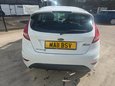 Ford Fiesta ZETEC S 5