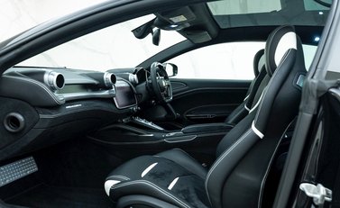 Ferrari GTC4 Lusso 13