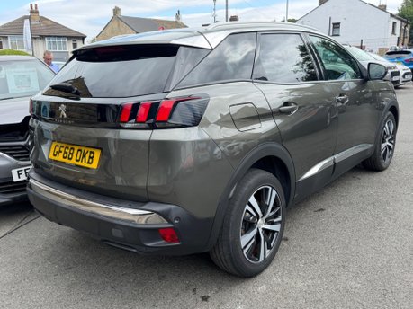 Peugeot 3008 S/S ALLURE 9