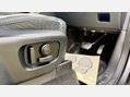 Land Rover Discovery SDV6 HSE LUXURY 28