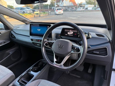 Volkswagen ID.3 Pro Performance 58kWh Life Auto 5dr 4