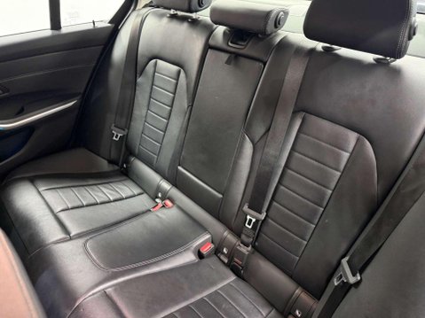 BMW 3 Series 2.0 330e 12kWh Sport Pro Saloon 4dr Petrol Plug-in Hybrid Auto Euro 6 (s/s) 49