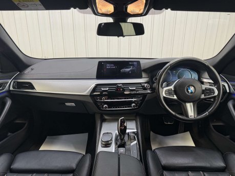 BMW 5 Series 2.0 520d xDrive M Sport Auto 4WD 4dr 2